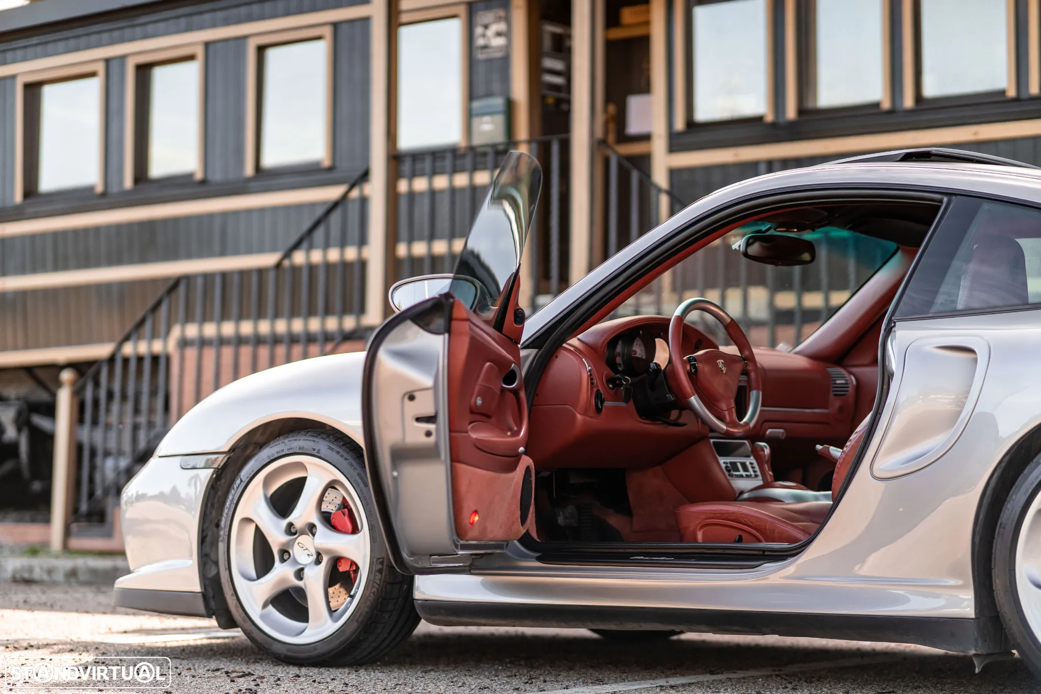 Porsche 911 (996) Turbo - 13