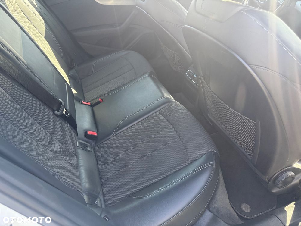 Audi A4 Limousine 2.0 TDI Quattro Sport S tronic - 25