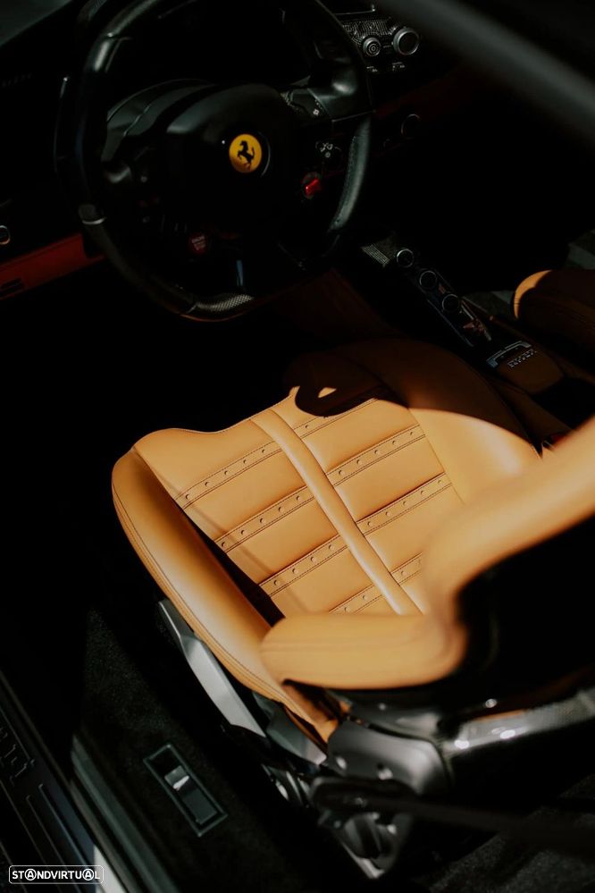 Ferrari 488 GTB - 19