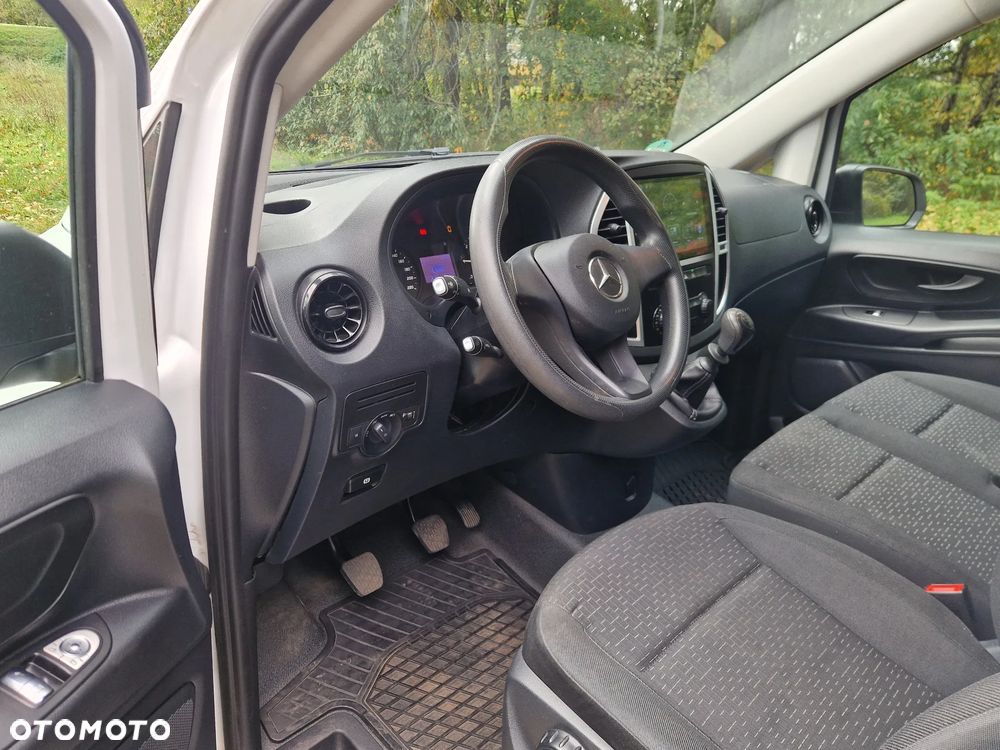 Mercedes-Benz Vito - 15