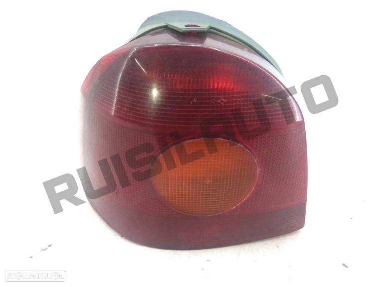 Farolim Trás Painel Esquerdo  Renault Twingo I [1993_2007] 1.2 - 1