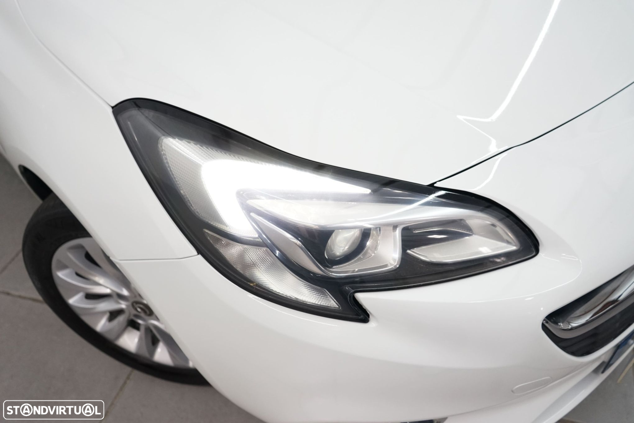 Opel Corsa 1.0 T Cosmo - 9