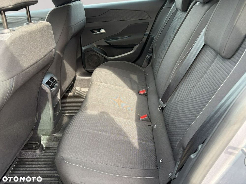 Peugeot 308 - 21