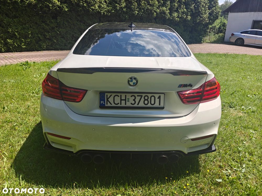 BMW M4 DKG - 6