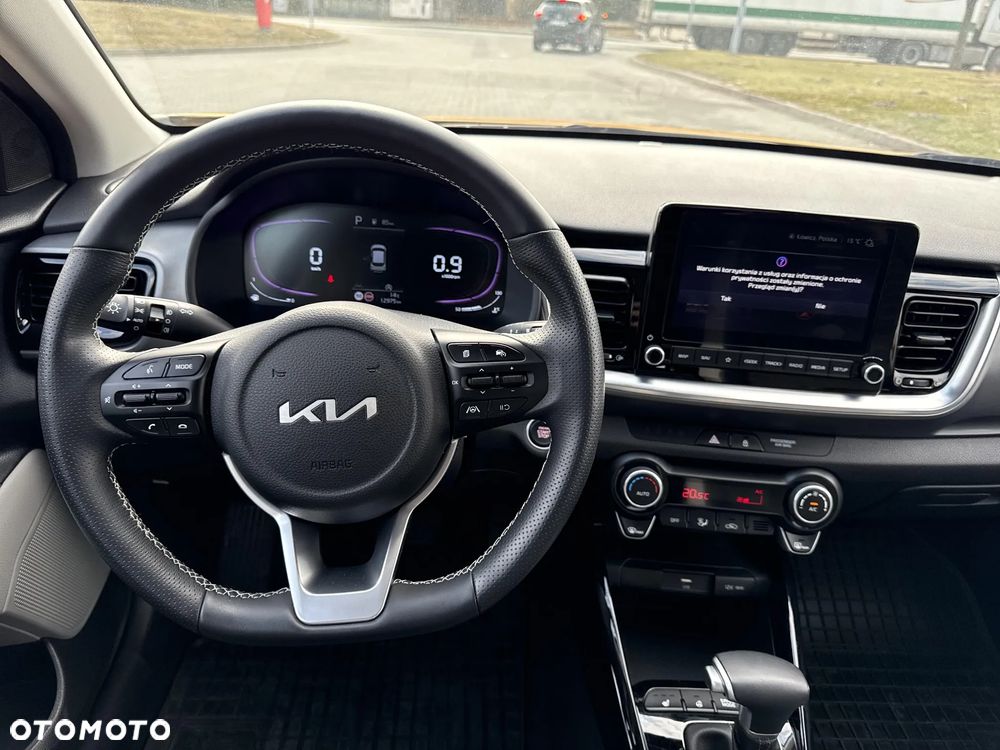 Kia Stonic 1.0 T-GDI L Business Line DCT - 14