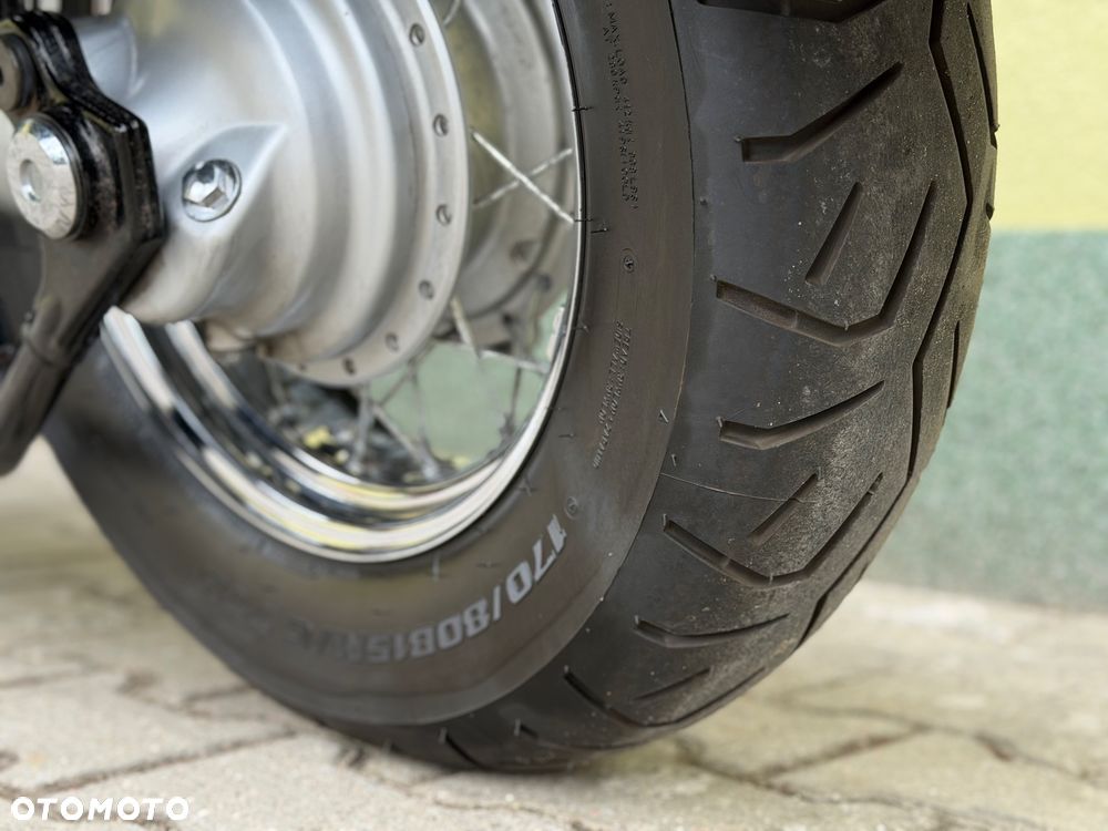 Suzuki VL 800 Volusia - Boulevard C50 - 22