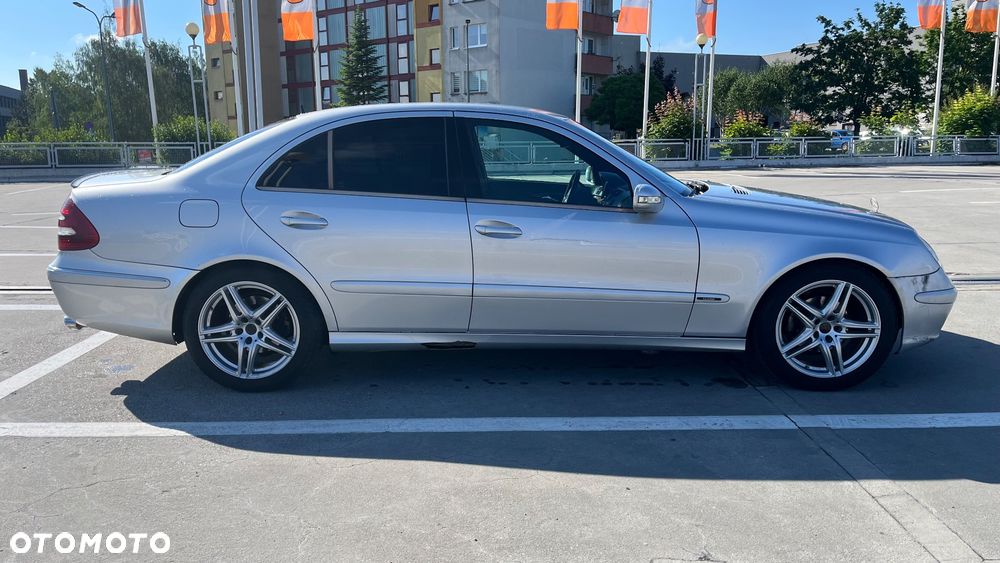 Mercedes-Benz Klasa E - 4