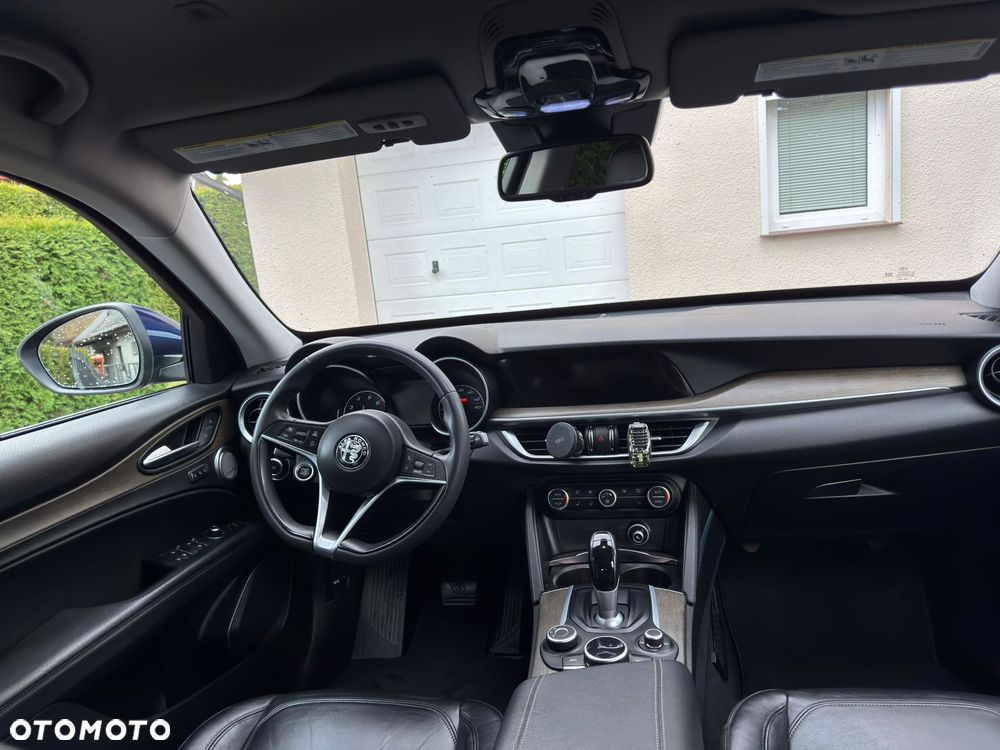 Alfa Romeo Stelvio 2.0 Turbo TI Q4 - 20