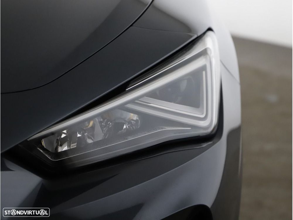 Cupra Formentor 1.4 e-Hybrid DSG - 31
