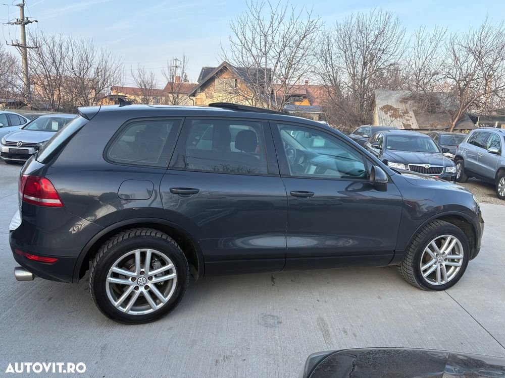 Volkswagen Touareg - 13