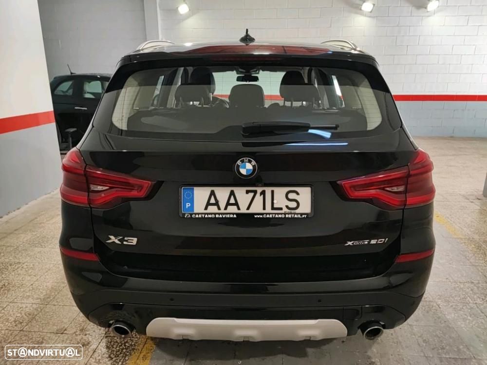 BMW X3 20 i xDrive - 8