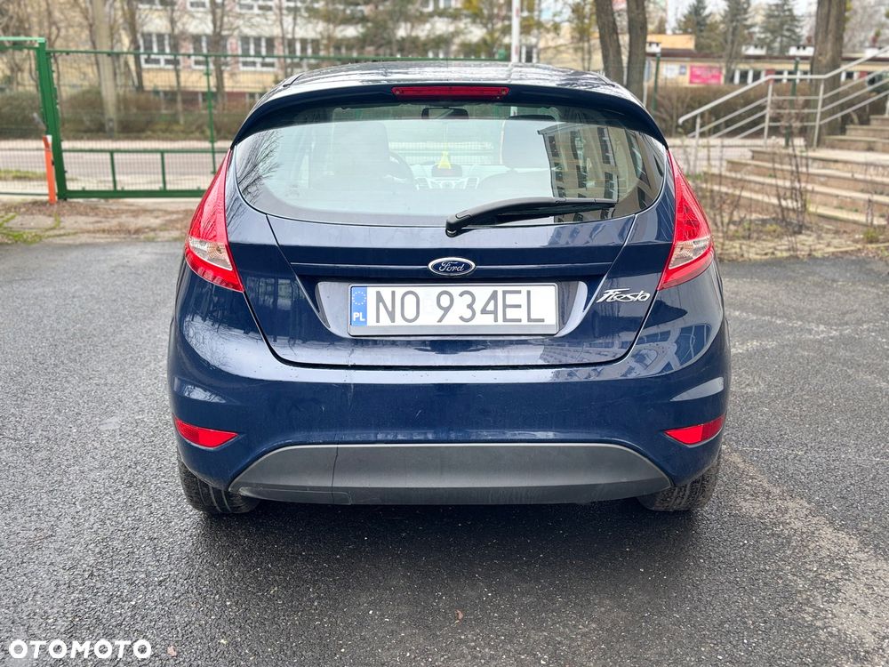 Ford Fiesta - 5