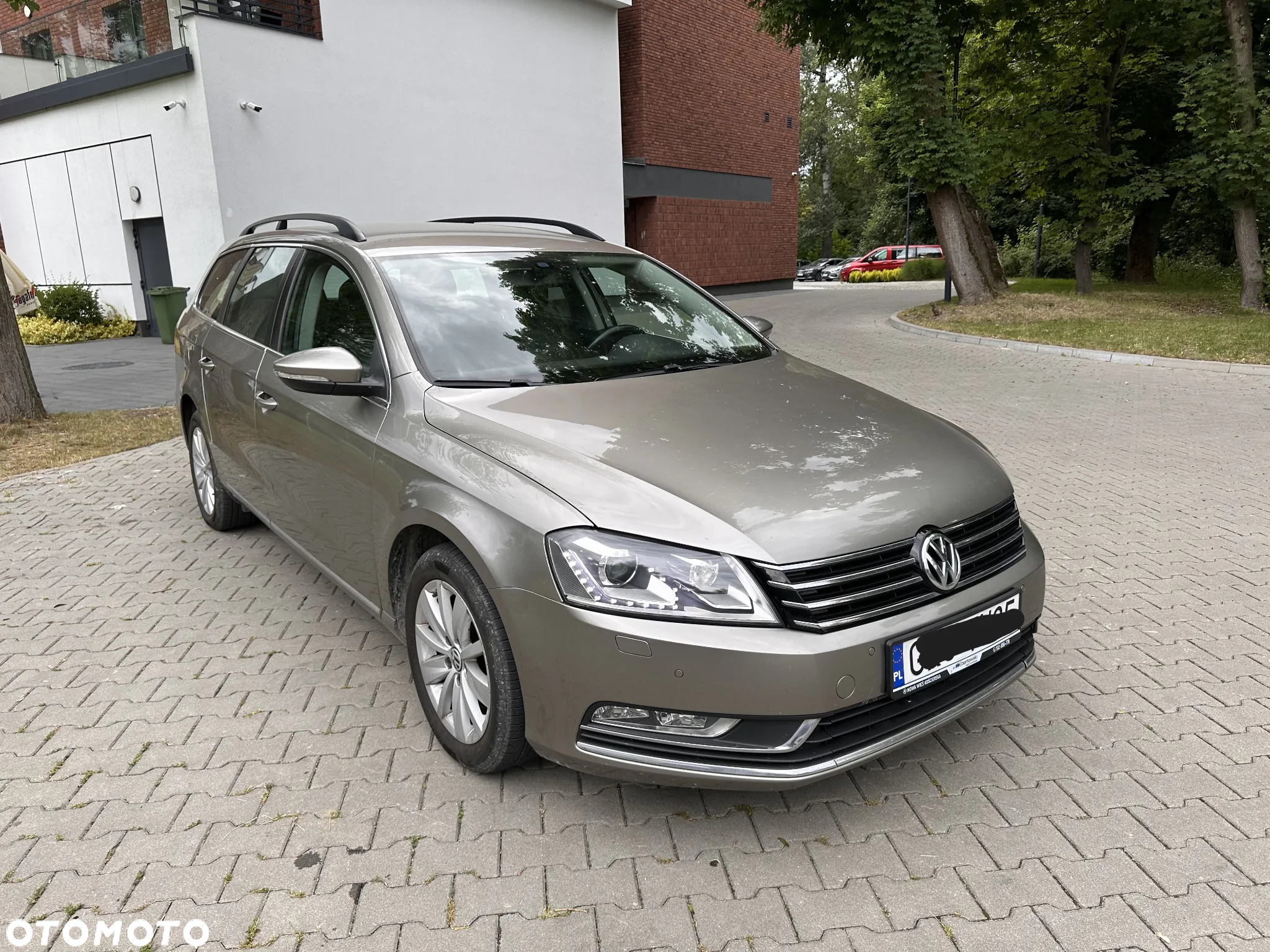 Volkswagen Passat 2.0 TDI 4Mot Highline - 23