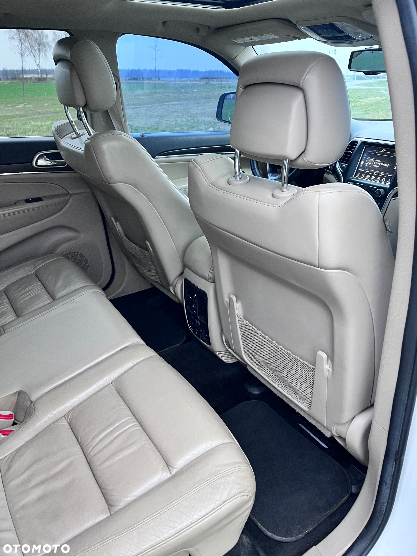 Jeep Grand Cherokee 3.6 V6 Overland - 29