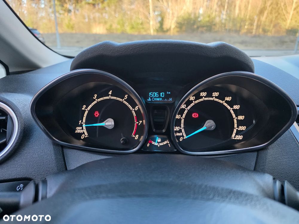 Ford Fiesta 1.4 Gold X - 29