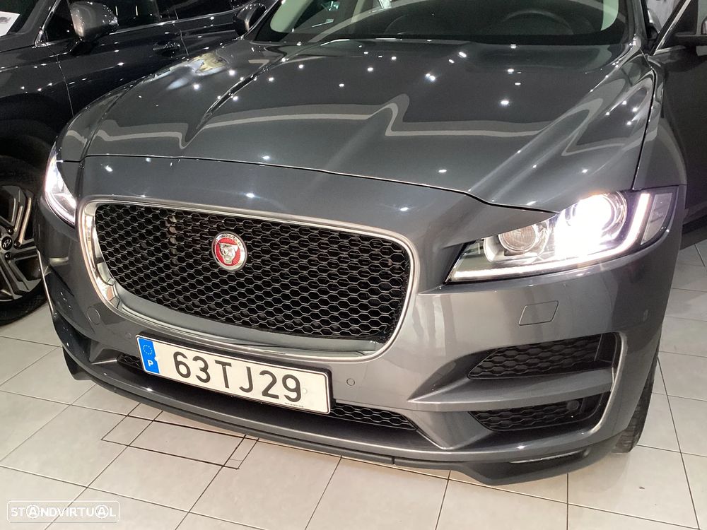 Jaguar F-Pace 2.0 i4D Portfolio Aut. - 4