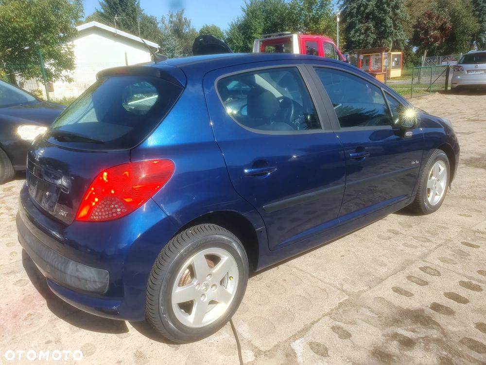 Peugeot 207 1.4 Trendy - 5