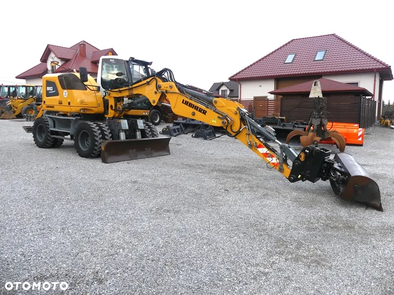 Liebherr A910 Compact / Sprowadzona / Super Stan / - 40