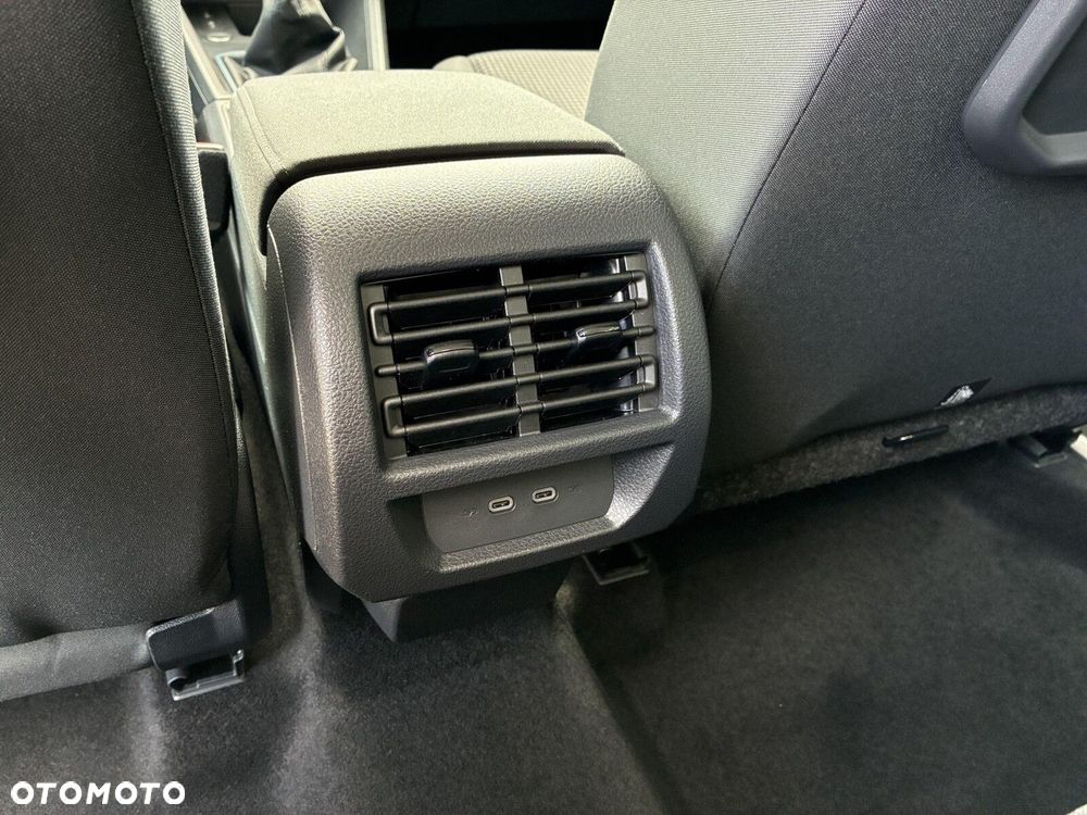 Volkswagen Caddy Maxi 1.5 TSI - 36
