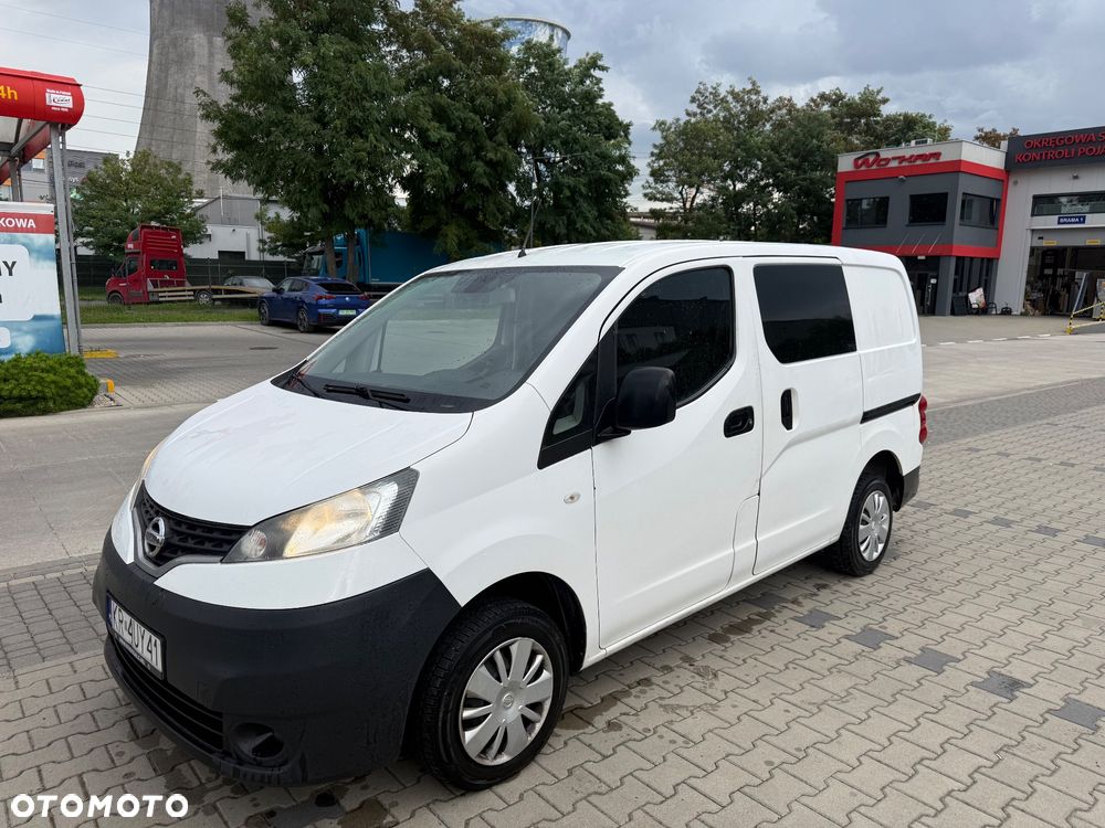 Nissan NV200 - 1