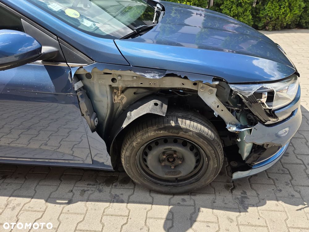 Renault Megane 1.5 dCi GT Line EDC - 5