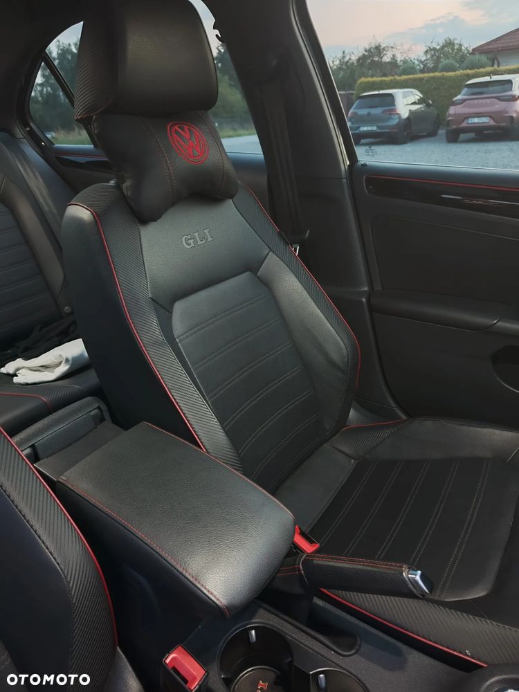 Volkswagen Jetta - 21