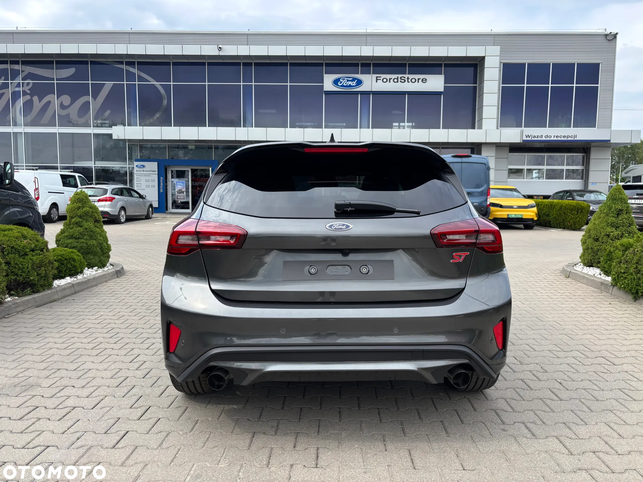 Ford Focus 2.3 EcoBoost ST X - 6