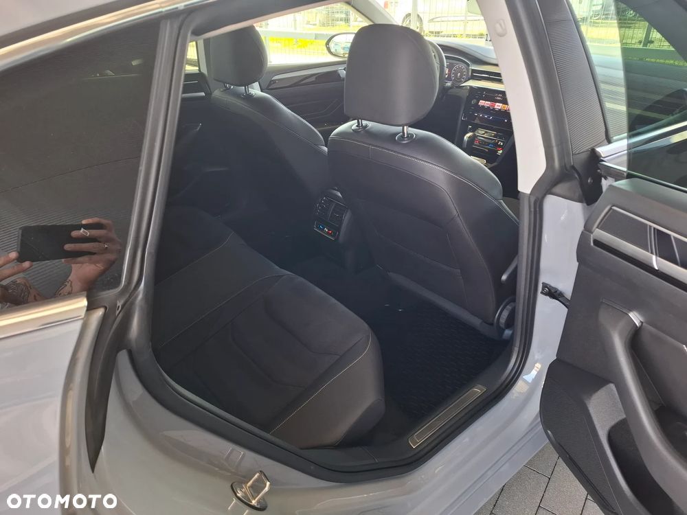 Volkswagen Arteon 2.0 TSI Elegance DSG - 8