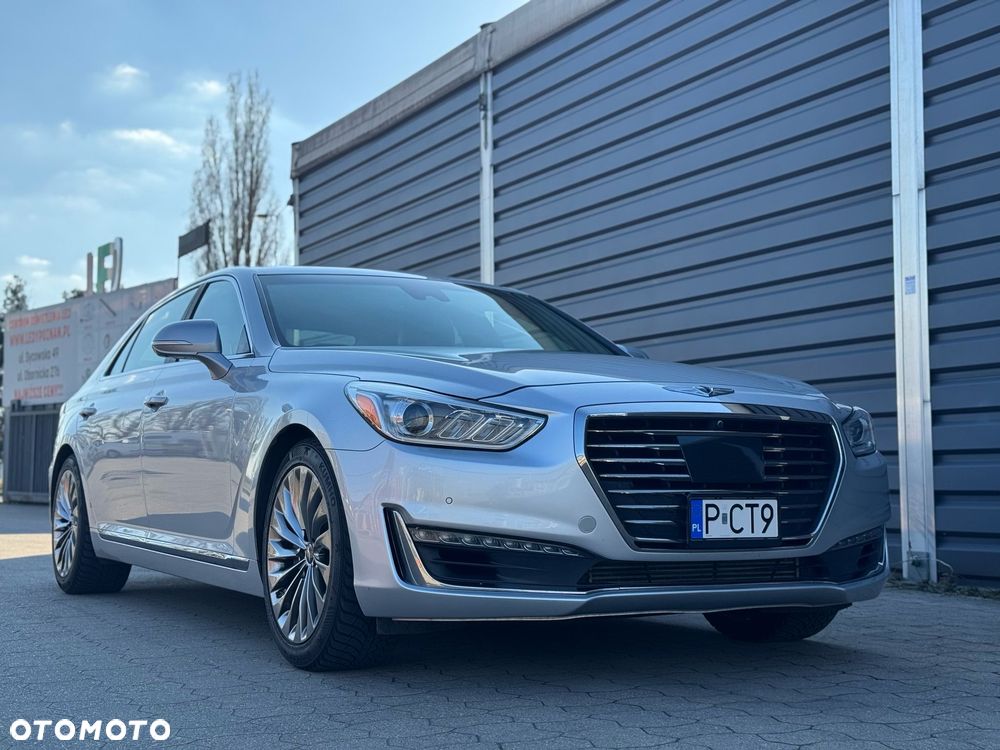 Genesis G90 - 3