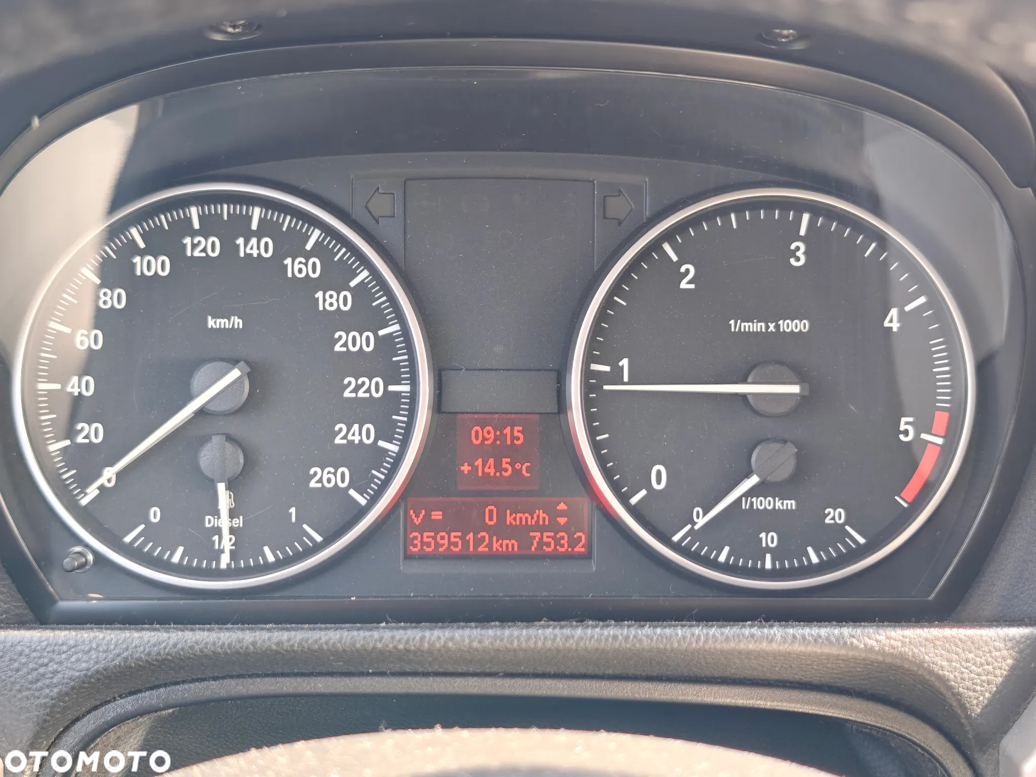 BMW Seria 3 320d - 15