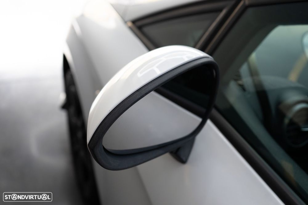 SEAT Leon 1.6 TDI DPF Ecomotive Sport - 19