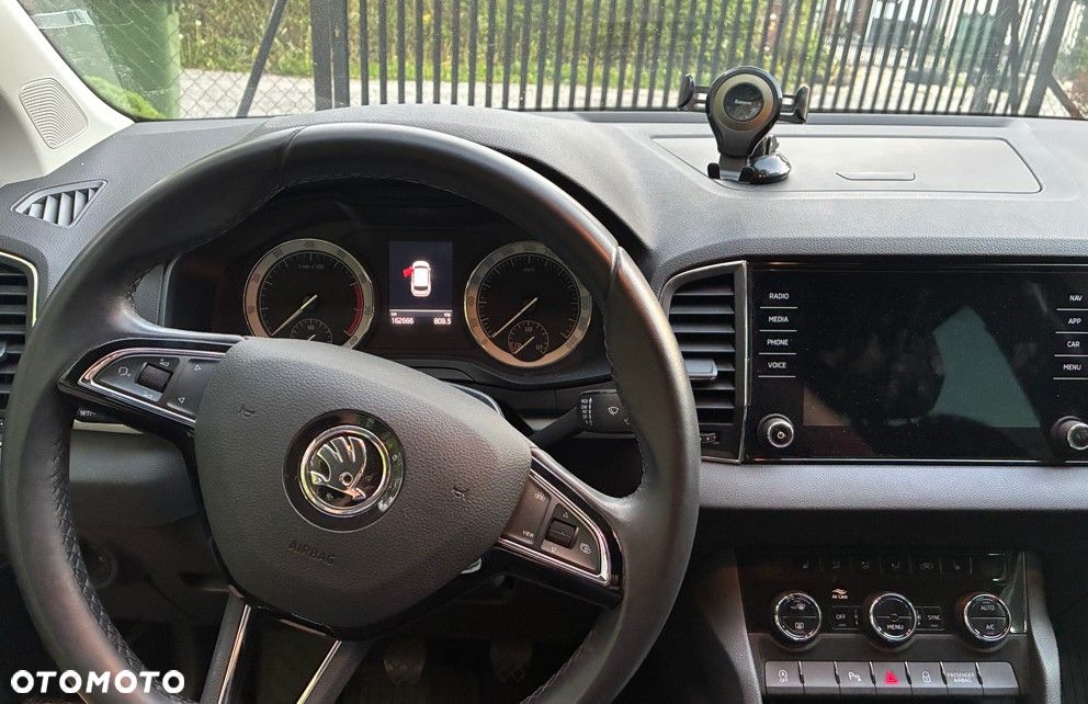Skoda Karoq 1.0 TSI 4x2 Ambition - 6