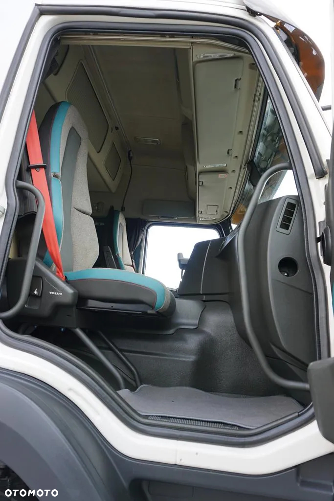 Volvo FM / 450 / ACC / EURO 6 / PEŁNY ADR / WAGA 6692 KG / KOMPRESOR - 8