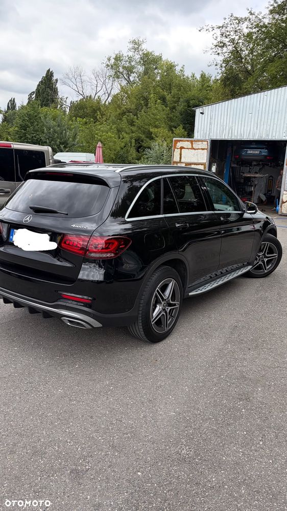 Mercedes-Benz GLC 200 d 4-Matic - 3