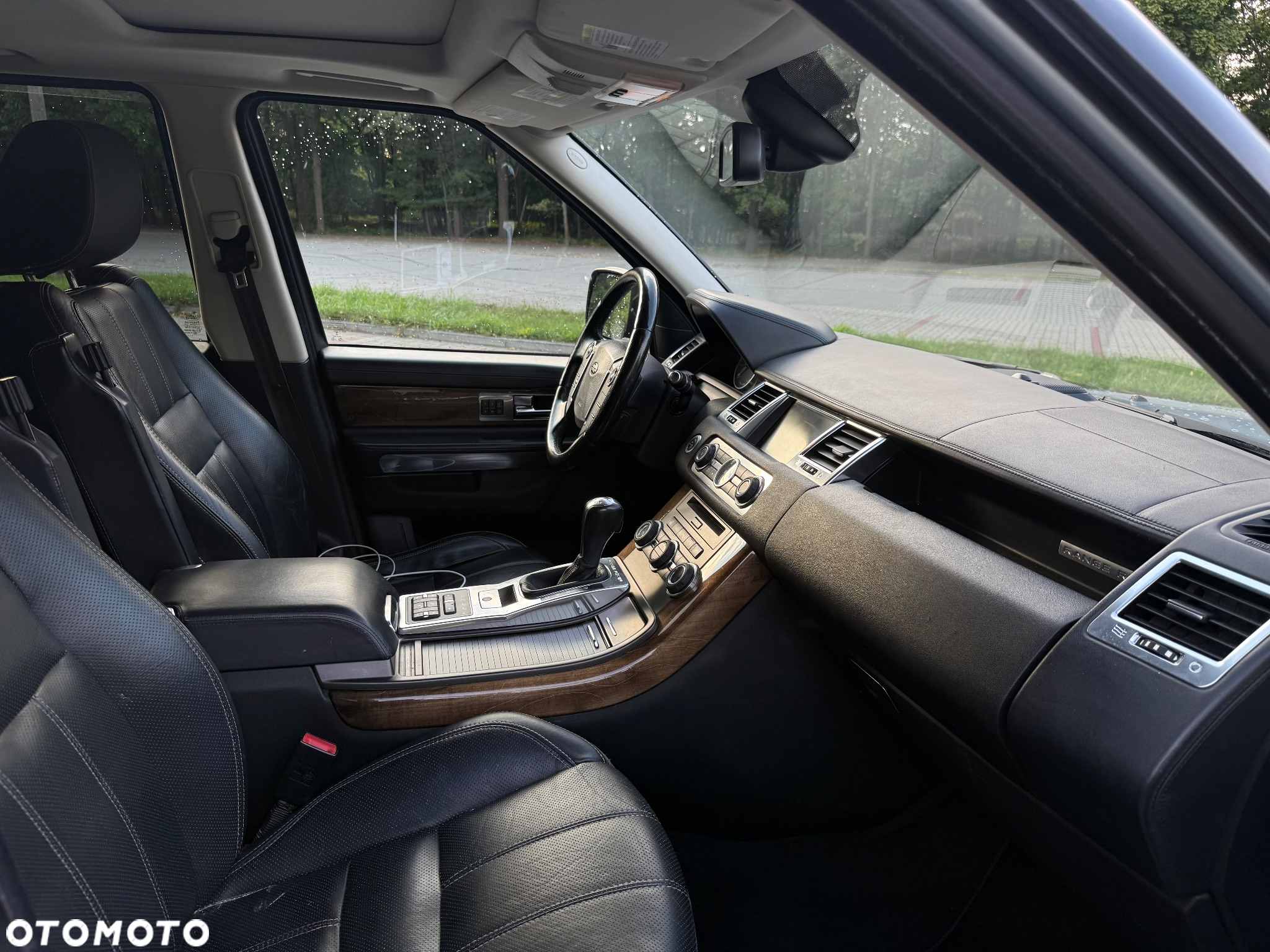 Land Rover Range Rover Sport - 25