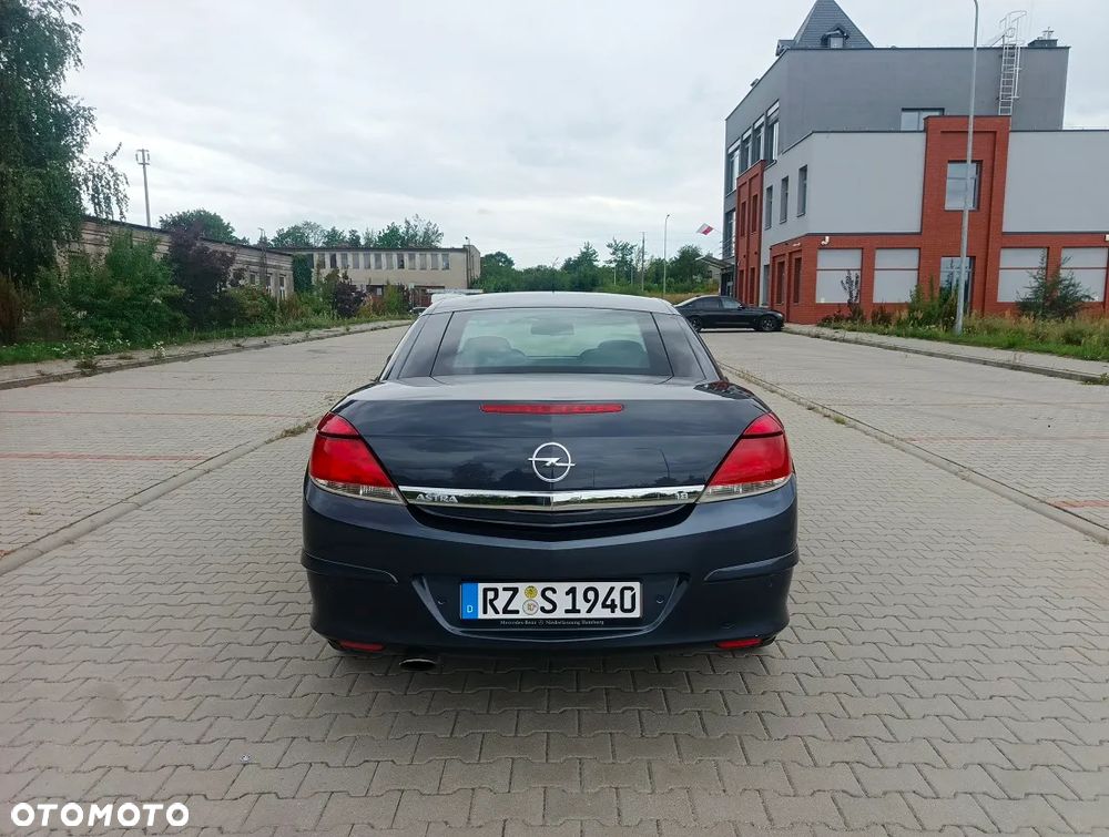 Opel Astra 1.8 Endless Summer - 10