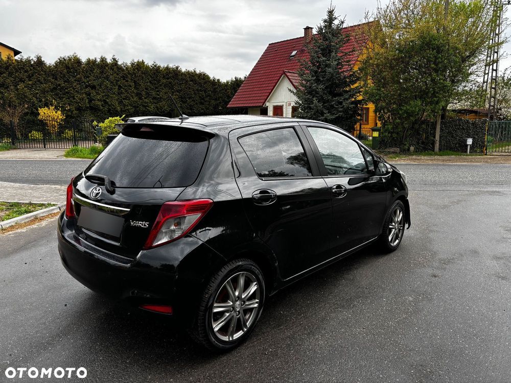 Toyota Yaris - 2