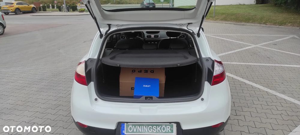 Renault Megane 1.6 16V Dynamique - 8