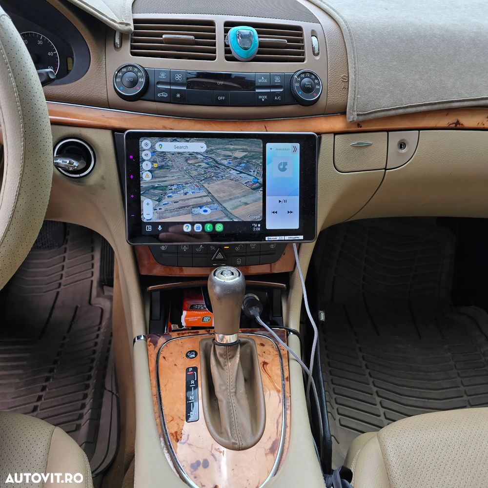 Mercedes-Benz E - 8