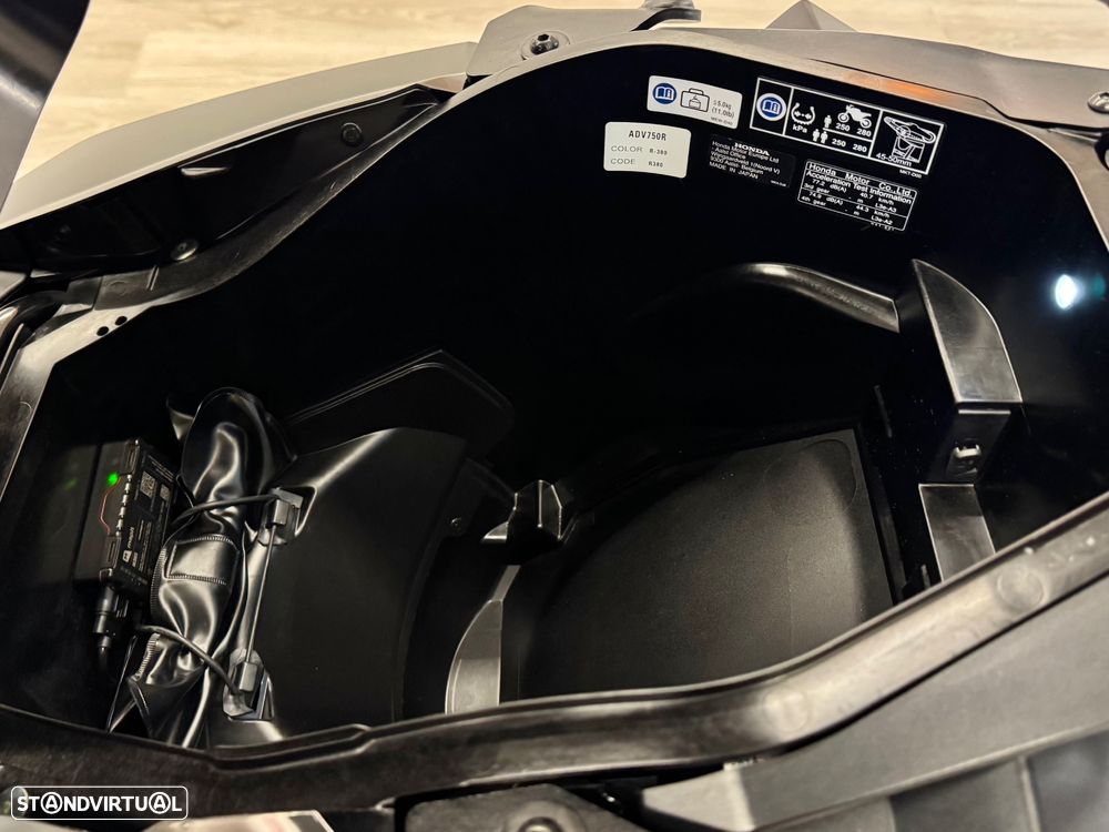 Honda X-ADV Special Edition - 9