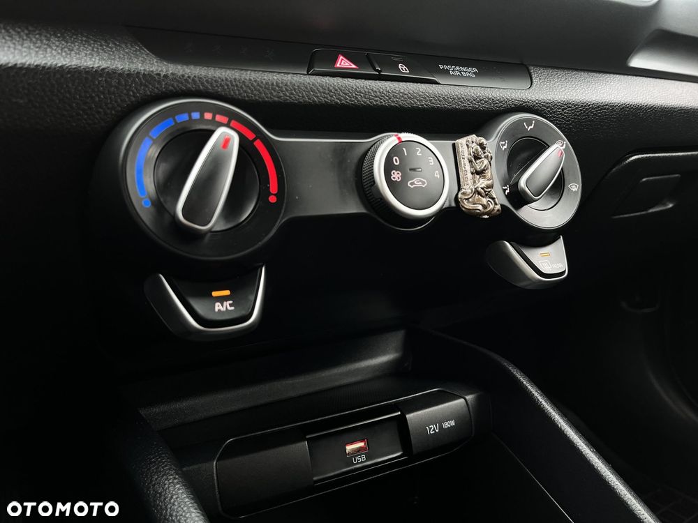 Kia Stonic 1.2 M - 20