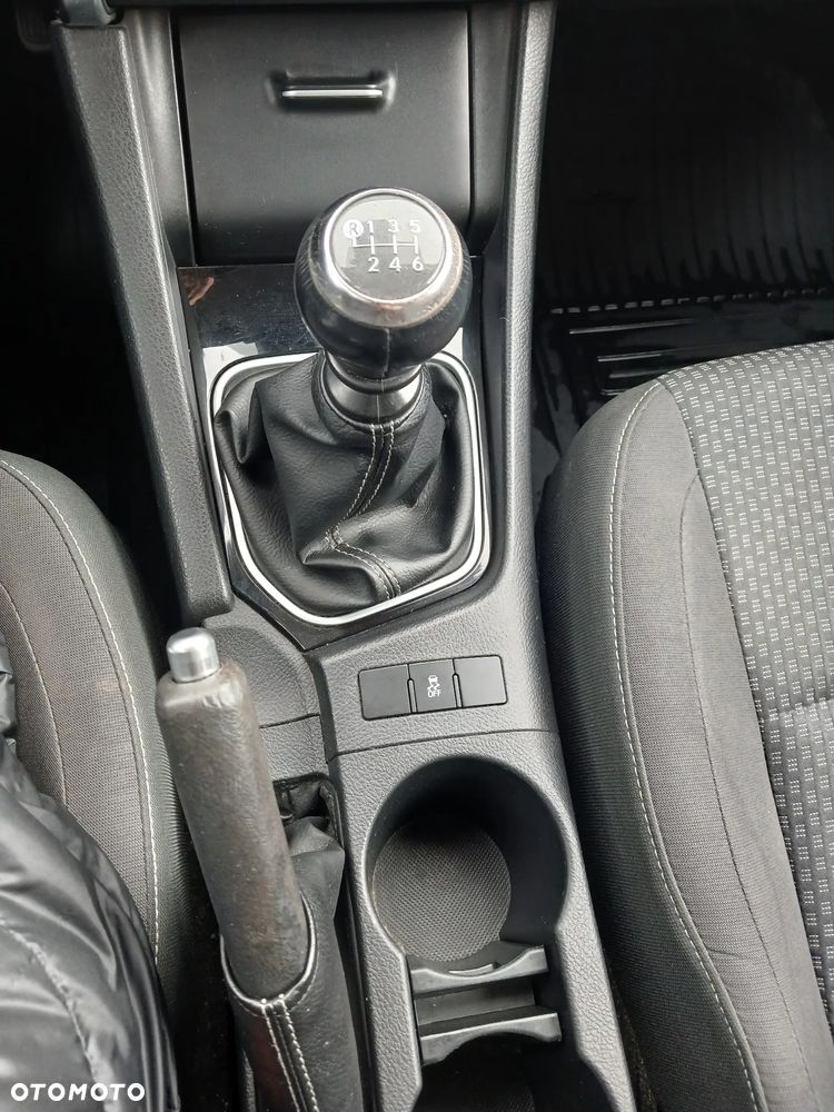 Toyota Corolla 1.6 Comfort - 13