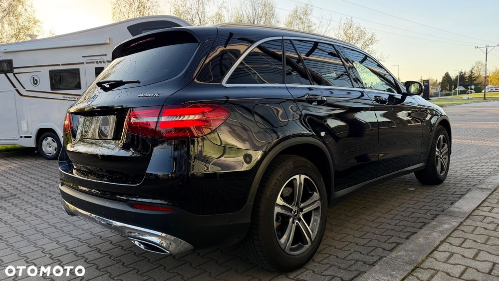 Mercedes-Benz GLC - 31