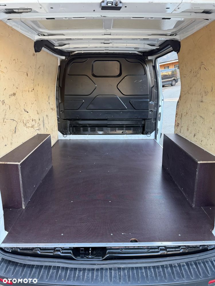 Ford Transit Custom - 10