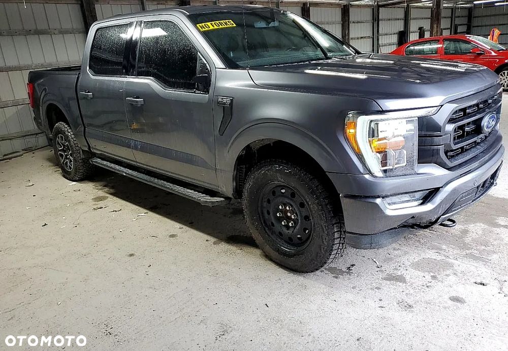 Ford F150 - 4