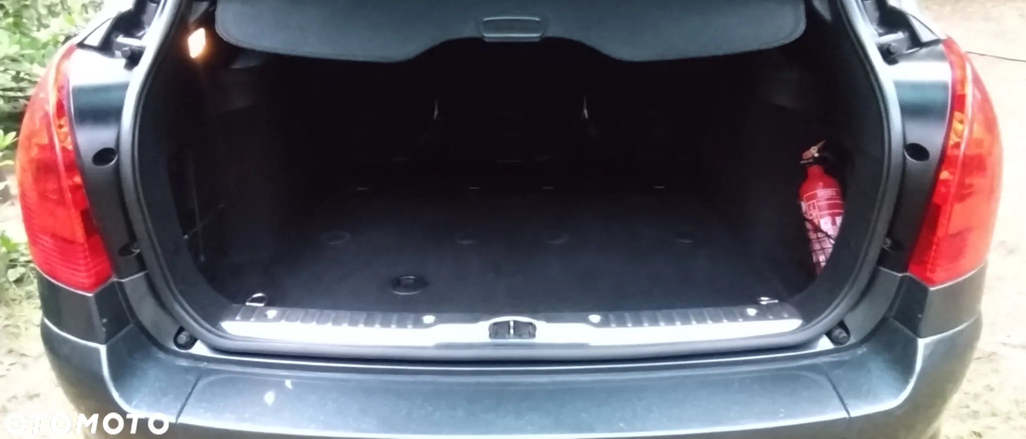 Peugeot 308 1.6 Premium Plus - 26