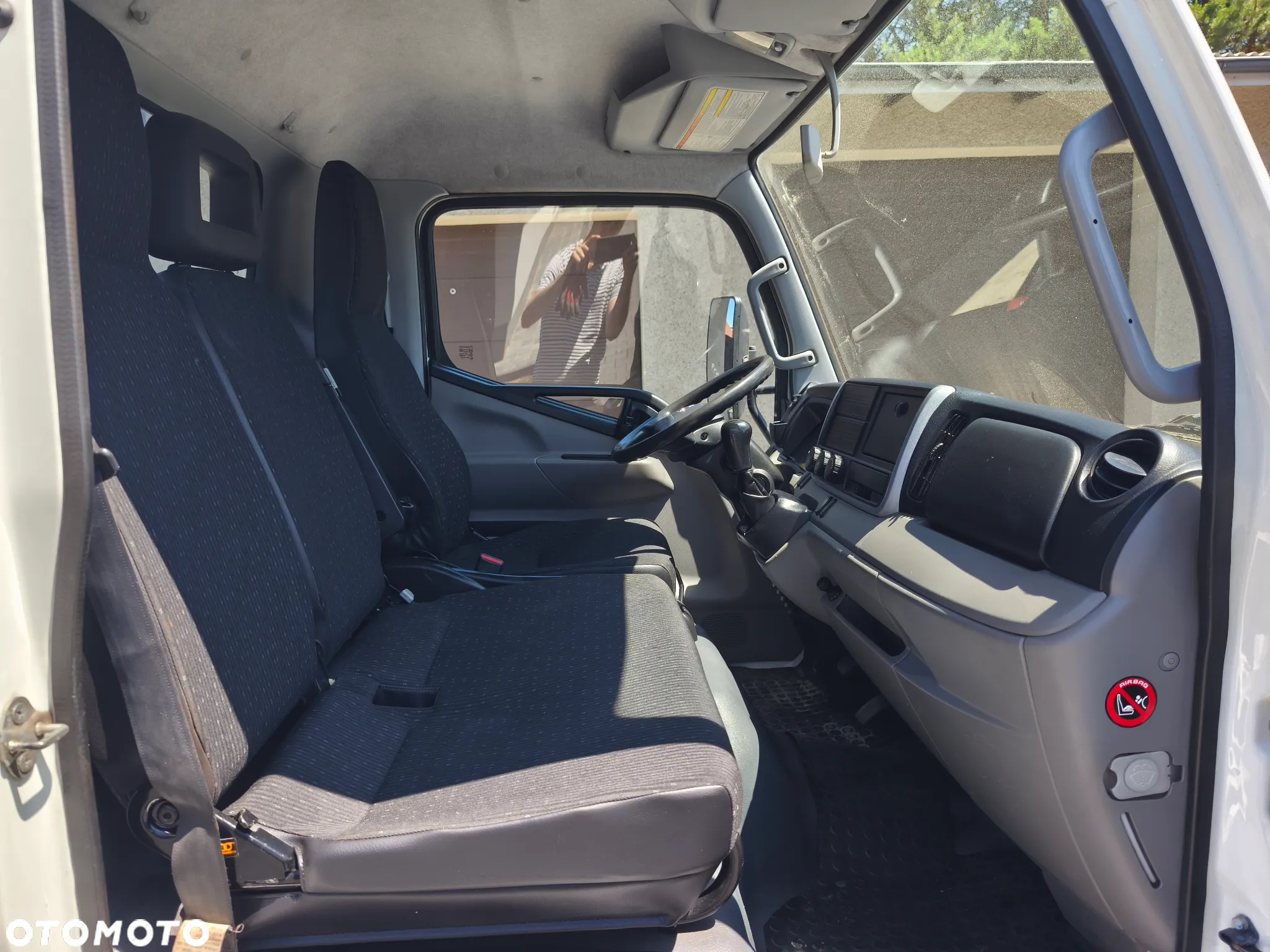 Mitsubishi Fuso Canter - 8