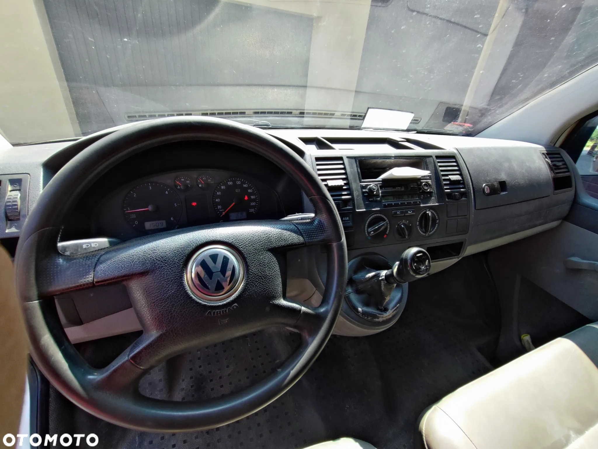 Volkswagen Transporter T5 TDI L1H1 - 5