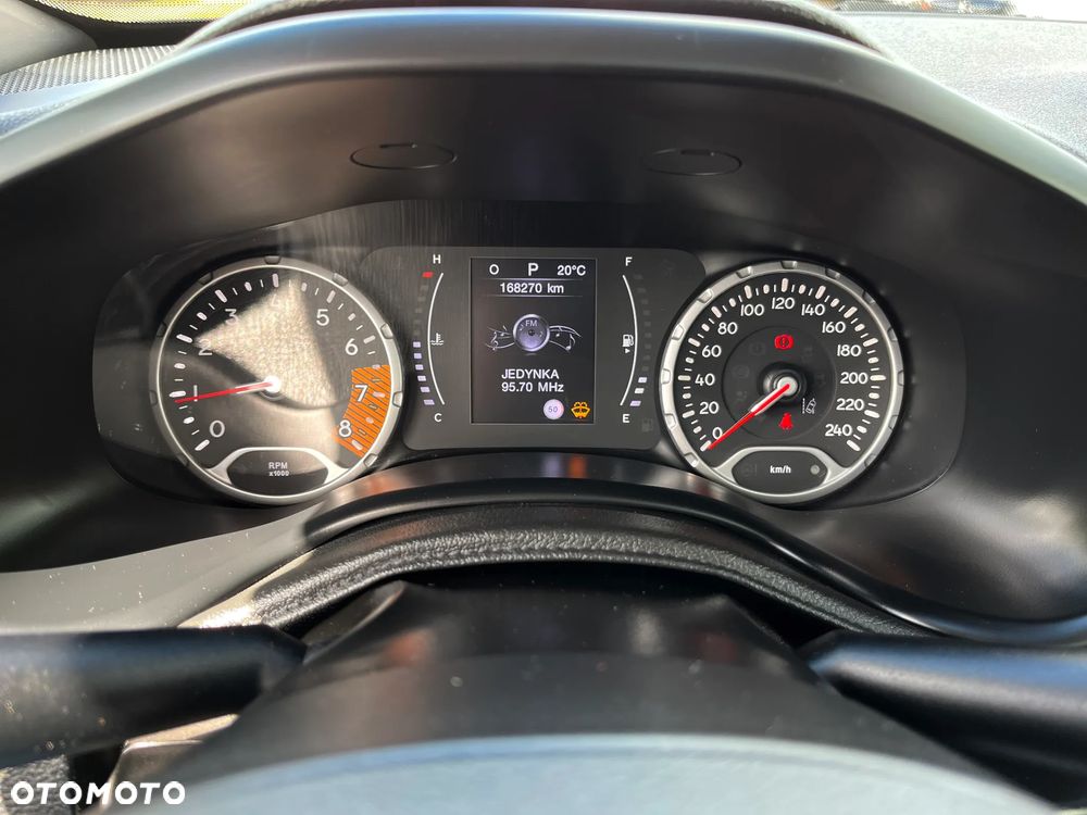 Jeep Renegade - 23