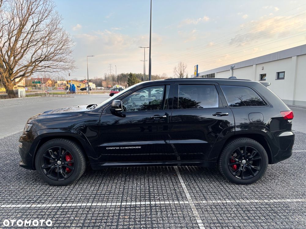 Jeep Grand Cherokee - 8